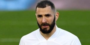 الريال يضطر لاجراء اجباري من اجل اشراك بنزيما في مباراة باريس