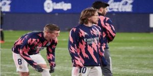 انشيلوتي يختار "المنسي" من قبل لويس انريكي ليكون تعزيز قوي لخط وسط ريال مدريد