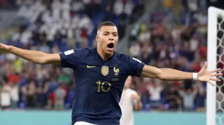 الصدفة تجعل من مبابي بطل لدولـ.ـة اخرى غير فرنسا في كأس العالم