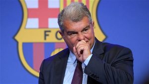 أتلتيكو مدريد يتعاقد رسمياً مع سااحر الوسط وهدف برشلونة فى فترة الإنتقالات الجارية.