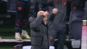 شاهد: جوارديولا يجرى كالمجنوون بعد هدف السيتى القاااتل فى مرمى توتنهام.