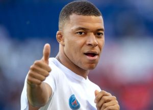 عقد تاريخى لكيليان مبابى مع ريال مدريد أرقام مجنونة لا تصدق وبنود مثيرة