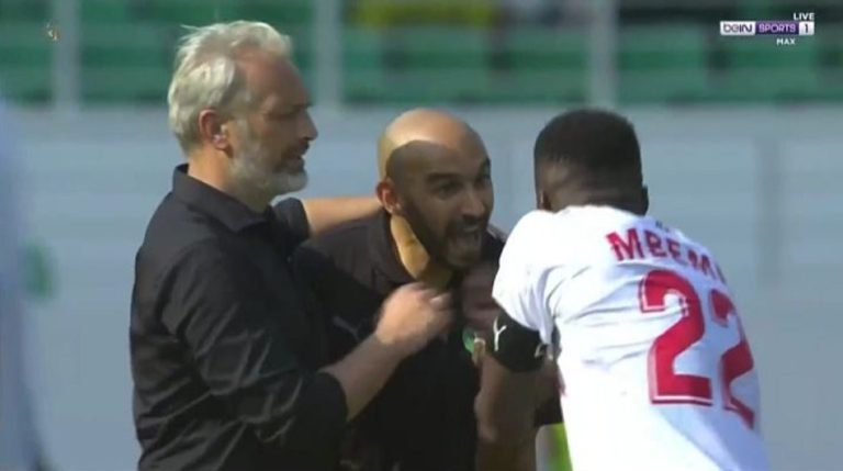 فيديو: مشادة بين وليد الركراكى مدرب المغرب ولاعبى الكونغو بعد نهاية المباراة مباشرة.