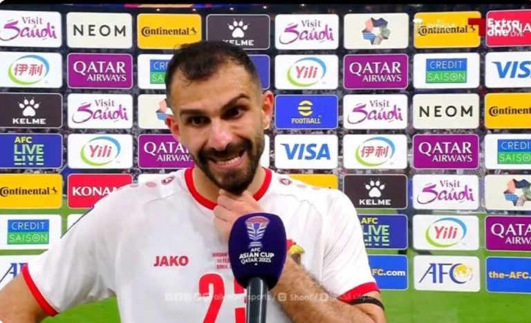 شاهد قائد الأردن يهاجم قطر أثناء حديثه مع المراسل في قنوات الكأس القطرية.