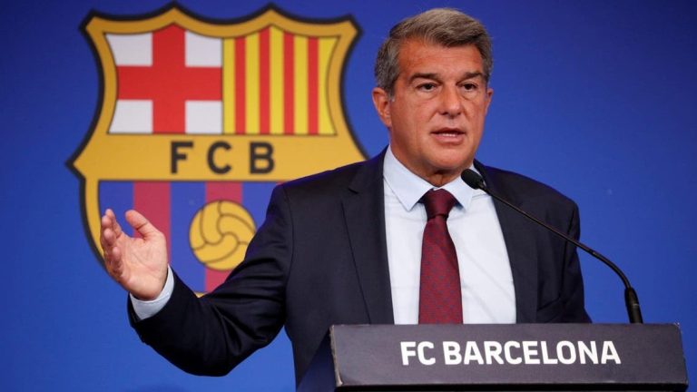 برشلونة يطرد لاعب جديد فى نهاية الموسم بأمر من لابورتا.