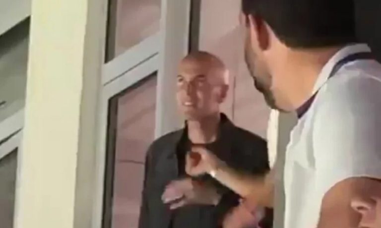 ردة فعل جنوونية من الأسطورة زيدان فى مدرجات ريال مدريد بعد هدف الريمونتادا التاريخى من خوسيلو