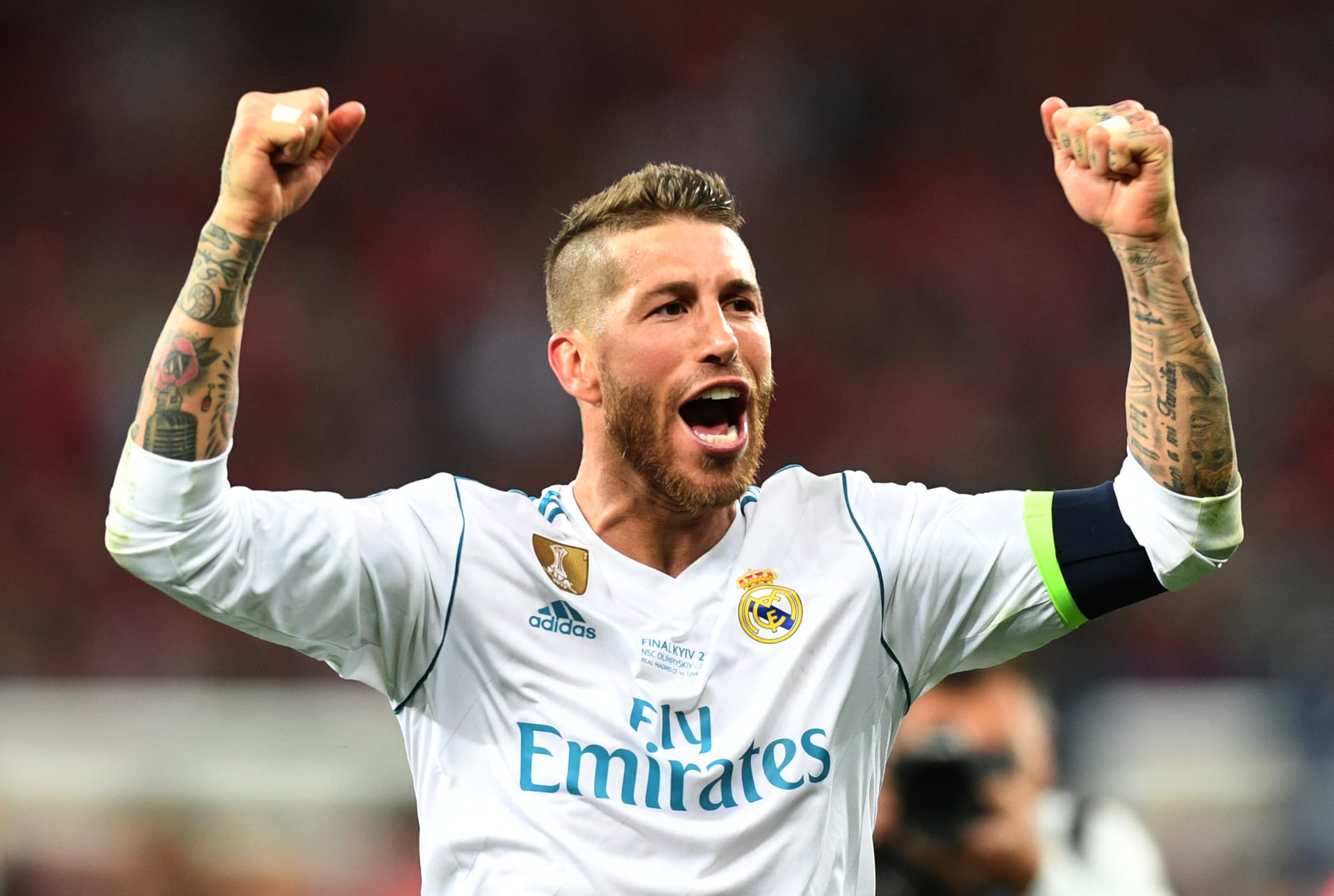 سيرجيو راموس يعود إلى ريال مدريد بعد إصابة ميليتاو وتشواميني
