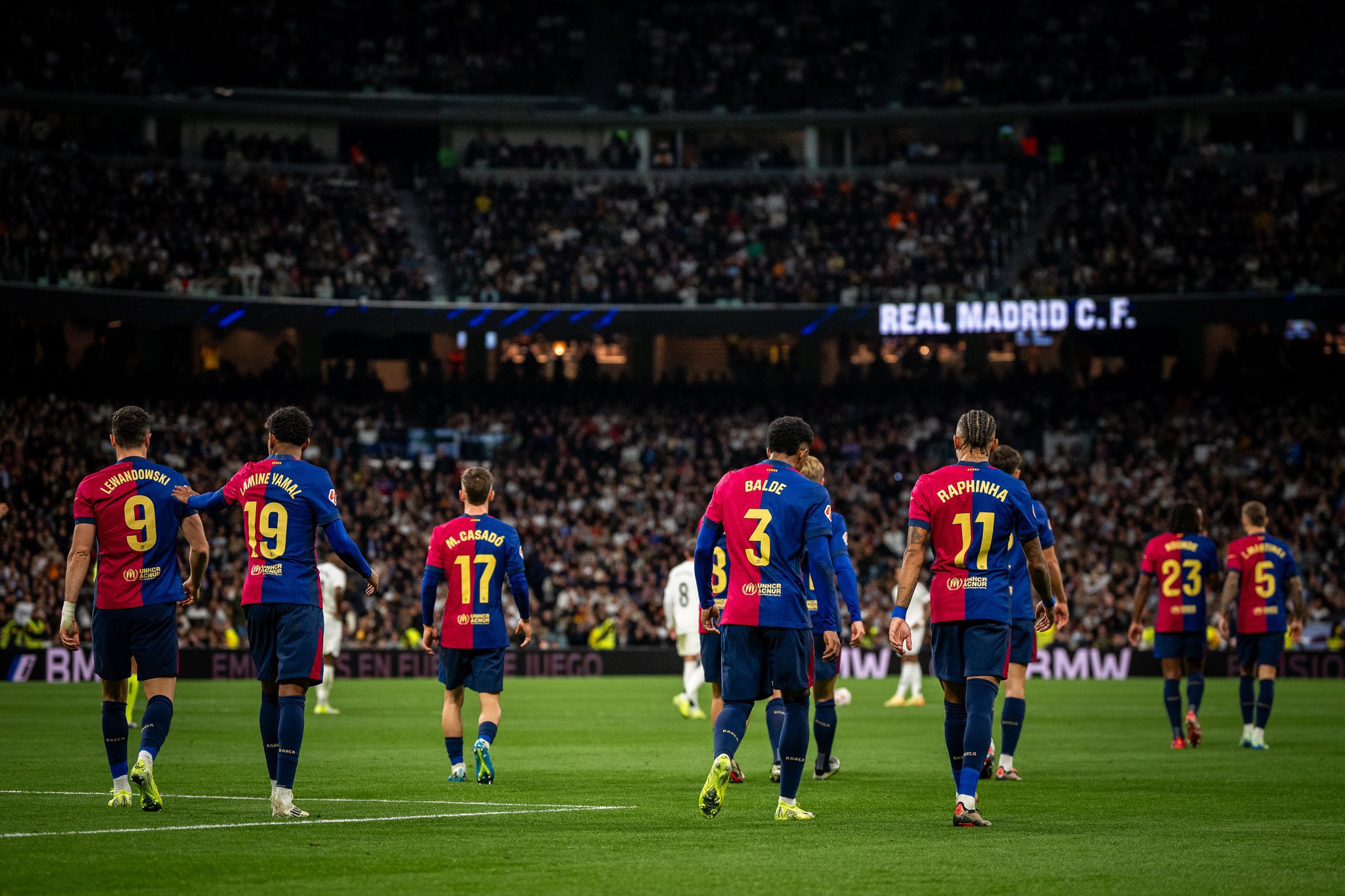 برشلونة يخطط للتعاقد مع أفضل مهاجم فى أوروبا عن طريق إدخال اللاعب المنـ.ـنبوذ ضمن الصفقة!