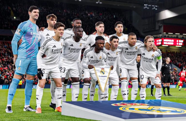 كان أحد أسوأ لاعبي مدريد في ليفربول: فلورنتينو بيريز قرر طرده من الفريق