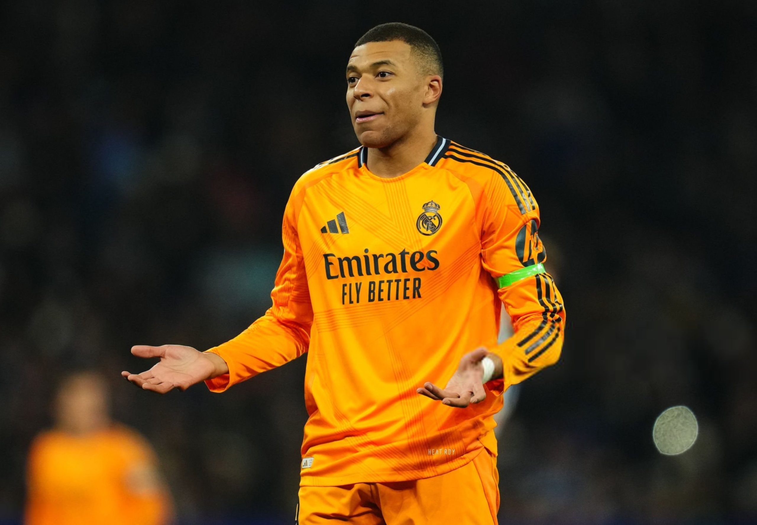 بعد الهزيمة أمام إسبانيول… كيليان مبابي ينفـ.ـجر غضبًا في وجه ثنائي ريال مدريد ويحملهما مسؤولية التعثر أمام الفريق الكتالوني الضعيف