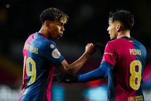 بعد التعادل المؤلم أمام أتلتيكو مدريد... بيدري ويامال في حالة استياء شديدة من قرار المدرب الألماني هانسي فليك، الذي أضاع على برشلونة الفوز!
