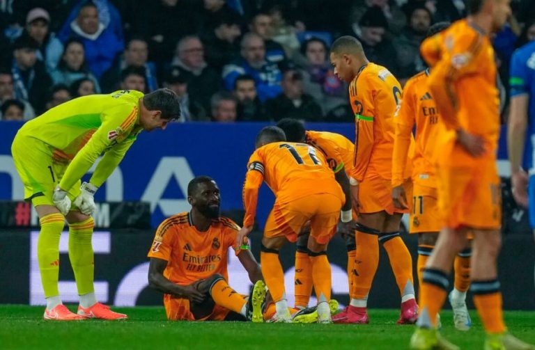 عودة راموس إلي ريال مدريد بعد إصابة روديجر وبيريز يفجـ.ـر الصددمة!