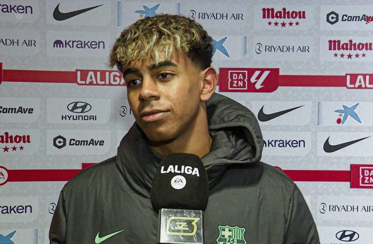 لامين يامال يُخبر هانسي فليك بضرورة التوقيع مع هذا اللاعب في برشلونة خلال الميركاتو المقبل