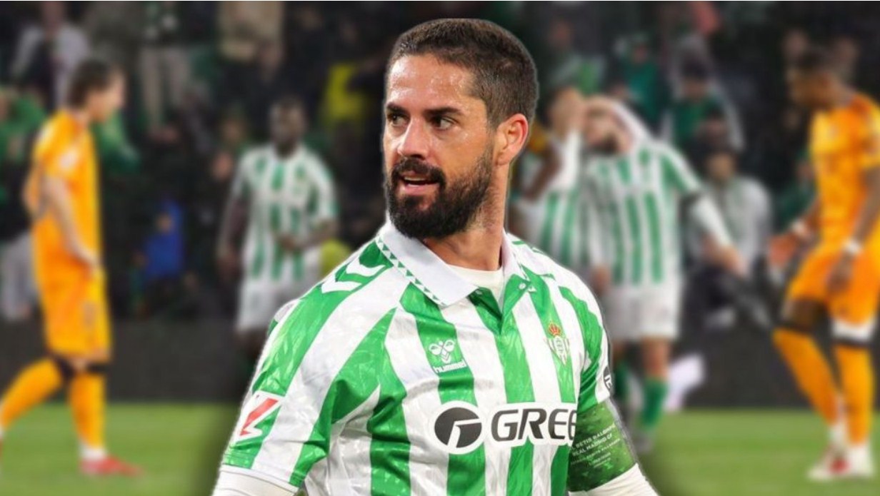 دخل إيسكو إلي غرفة ملابس ريال مدريد بعد انتهاء المباراة أمام بيتيس وذهب للاعتذار لأحد لاعبي الفريق الملكي!
