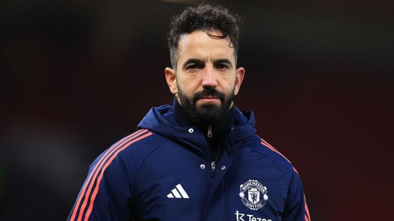 مانشستر يونايتد يخصص 70 مليون يورو لحسم صفقة الموسم والتعاقد مع نجم برشلونة الذي لا يصدق