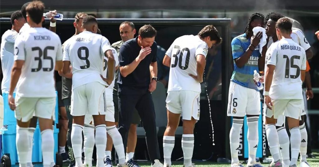صدمة في ريال مدريد.. تشابي ألونسو يُخرج نجم الفريق الشاب من حساباته ويعرضه للبيع بعد تصرفاته الغريبة!