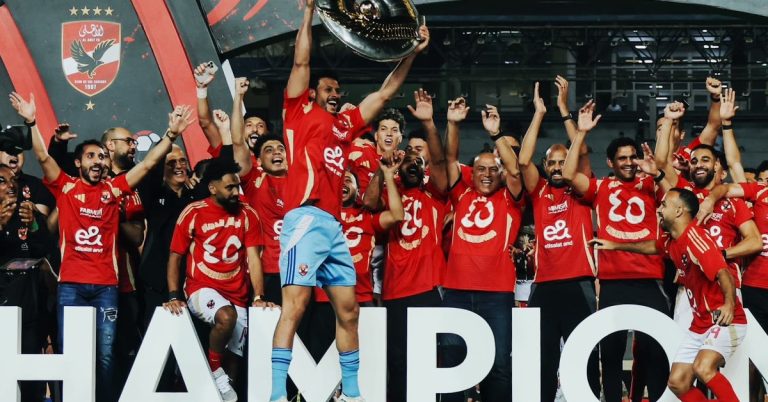 الأهلي يصعق بيراميدز أمام المحكمة الرياضية بسبب لقب الدوري… قرار داخلي يُربك نجم الفريق والزمالك يخطف مهاجمًا أهلاويًا في صفقة مدوية!