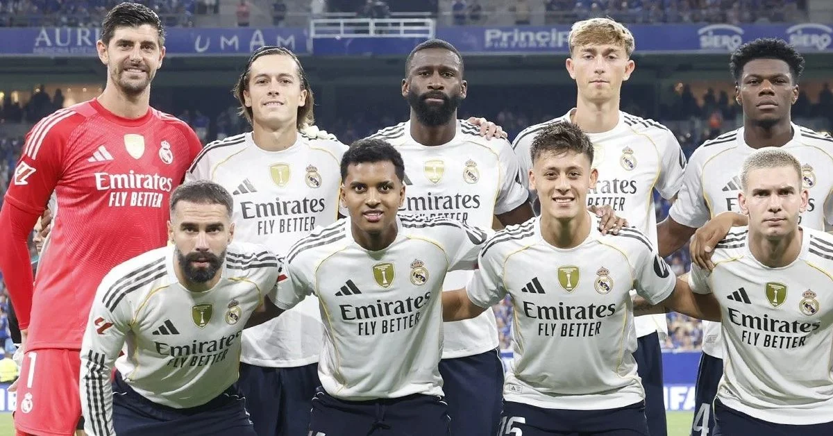نجم ريال مدريد يُثير الجدل في البرنابيو.. رسالة مشفرة تضع مستقبله على المحك