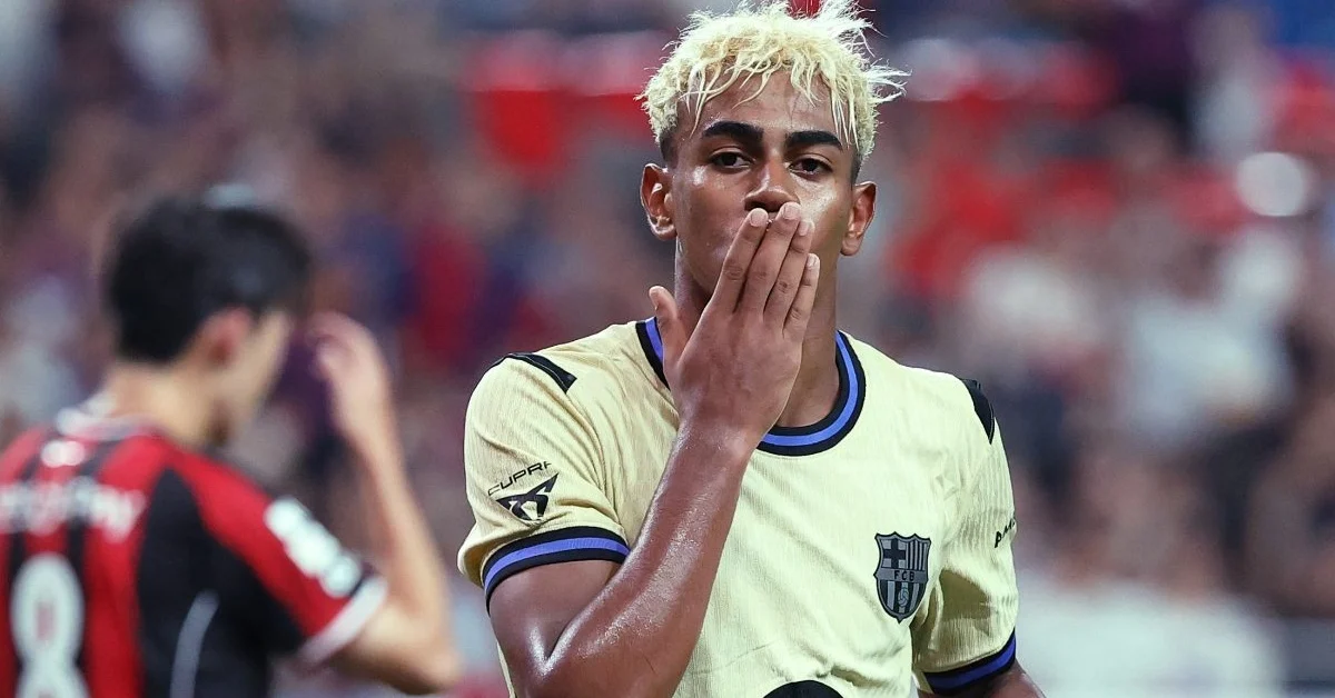 صدمة داخل برشلونة.. يامال يُفاجئ فليك ويُطالب بإعادة هذا اللاعب المنسي لتعويض رحيل إينييغو!