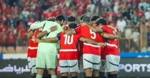 داخل كواليس الأهلي والمنتخب.. النحاس يستبعد نجم الفريق رغم تألقه اللافت مع المنتخب ومدرب مفاجىء بديل لحسام حسن في حال الفشل وأزمة عاشور تُفجّر الغضب داخل الأهلي!