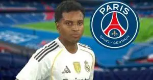 باريس يُغري ريال مدريد بصفقة تبادلية ضخمة لخطف رودريغو!