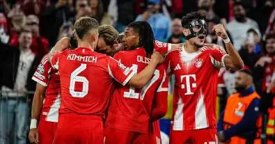 نجم مفاجئ من بايرن ميونخ يعرض نفسه للانضمام إلى ريال مدريد مجانًا في 2026!