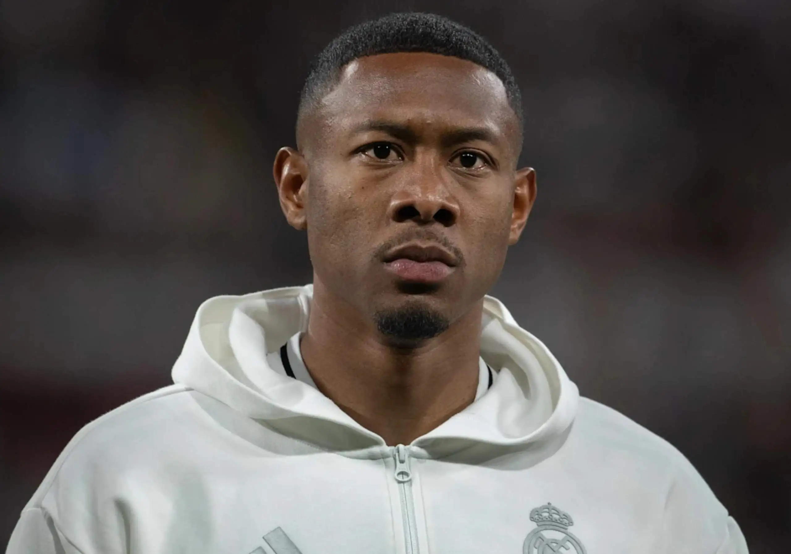 ألابا يفاجئ الجميع ويحسم مصيره مع ريال مدريد بخطوة غير متوقعة!