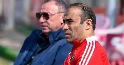 الأهلي يُفاجئ جماهيره بقرار غير متوقع بشأن المدرب الجديد.. وسيد عبد الحفيظ يبدأ بإزاحة أول اسم من إدارة الفريق!