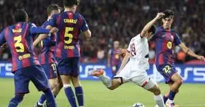 برشلونة يسقط درامياً أمام باريس.. غضب فليك يتصاعد وتوجهات بإبعاد ثلاثي الفريق