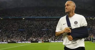 في الخفاء.. إنريكي يُحاول ضم نجم برشلونة وفليك يتدخل في الوقت القاتل!