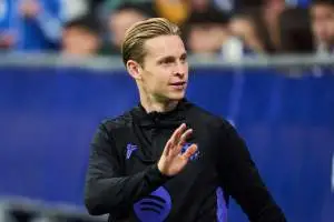 تأكيد جديد لعقد لاعب وسط برشلونة حتى 2029