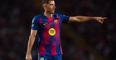 عودة اللاعبين إلى تدريبات برشلونة وسط أجواء من الشائعات