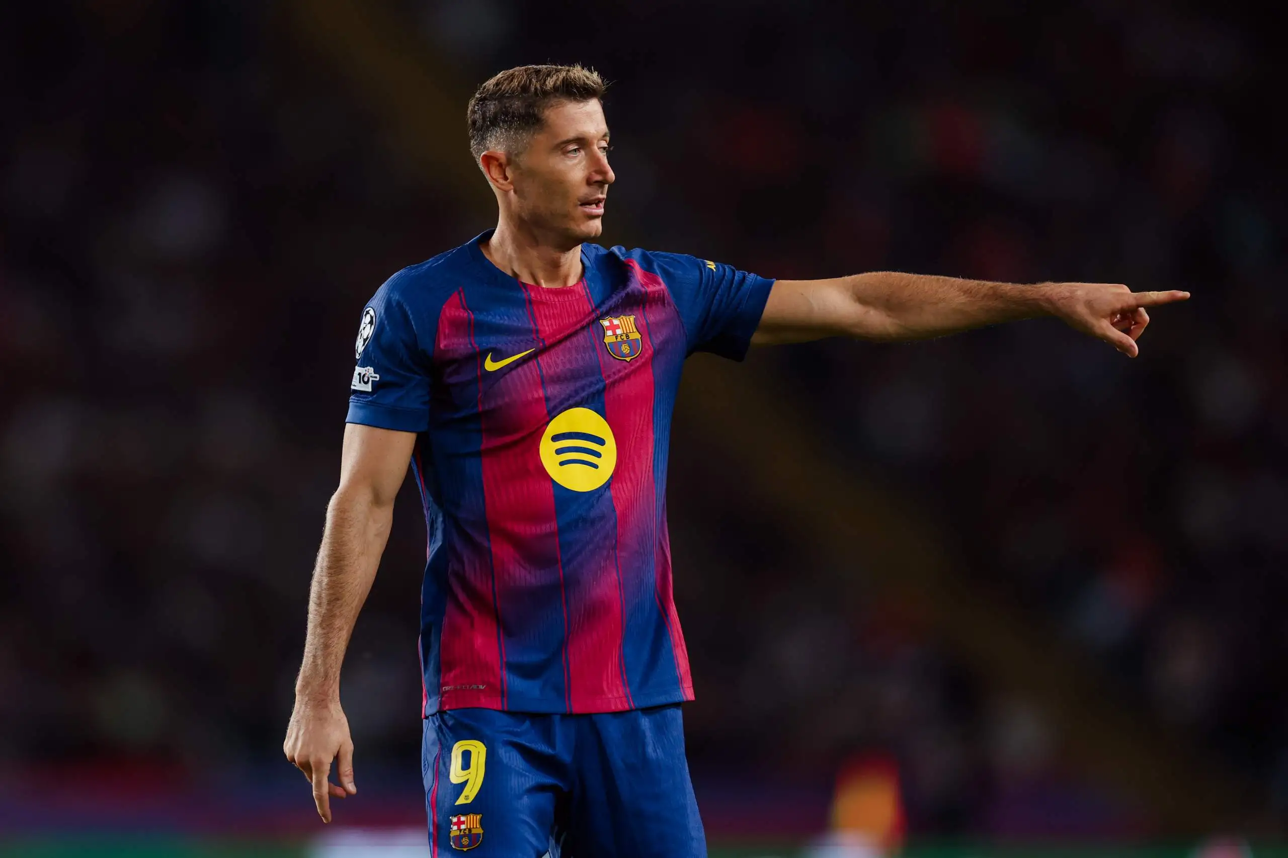 عودة اللاعبين إلى تدريبات برشلونة وسط أجواء من الشائعات
