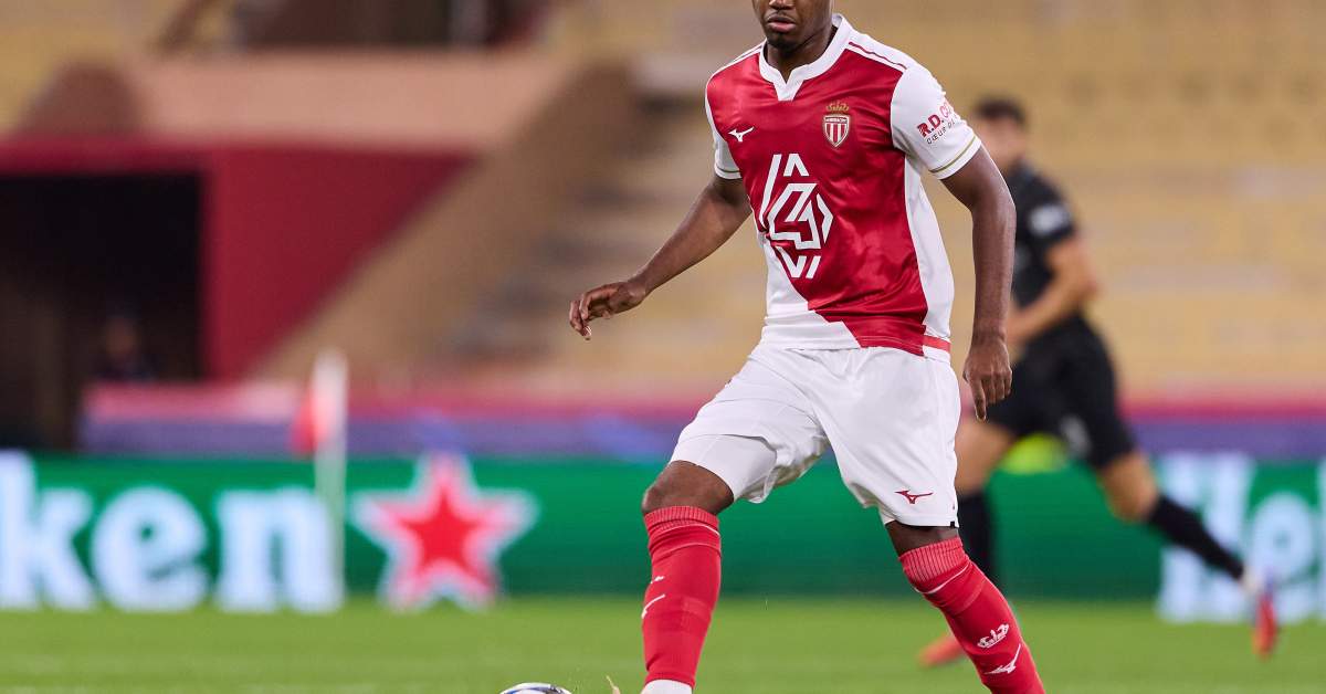 نصائح مدرب موناكو للاعب الشاب بعد تعادل مخيب