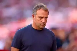 استعدادات برشلونة لمواجهة ريال مدريد: غموض حول مشاركة دي يونغ