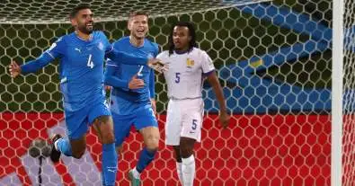 كوميديا كرة القدم: كوندي يتحمل المسؤولية بعد تعادل فرنسا المخيب