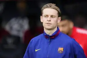 مدرب برشلونة يثير الجدل بقراراته قبل مواجهة أولمبياكوس في دوري الأبطال