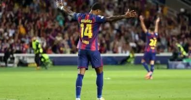 برشلونة يستعد لضم نجم إنجليزي بعد تألقه اللافت