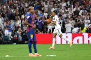 تحديات برشلونة: غياب اللاعبين وتأثيره على الأداء