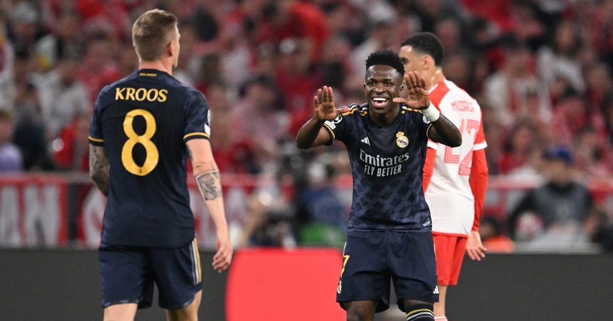 كروس يوجه نصيحة هامة لفينيسيوس بعد غضبه في الكلاسيكو