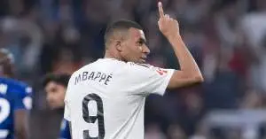 مبابي يُرسل رسالة قوية لألونسو… ويُطالب بتغيير مفاجئ في تشكيلة ريال مدريد!