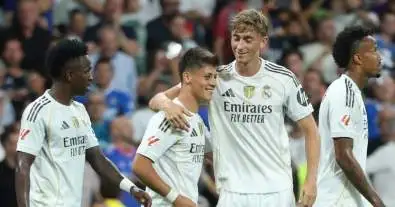 باريس سان جيرمان يخطط لصفقة هجومية كبرى.. وريال مدريد يدرس مفاجأة في سوق الشتاء!
