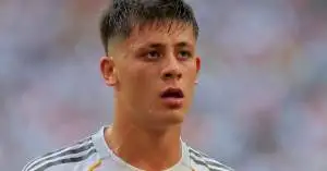 تزايد التوترات في ريال مدريد قبل الكلاسيكو: أردا غولر يطالب بتغييرات حاسمة في التشكيلة