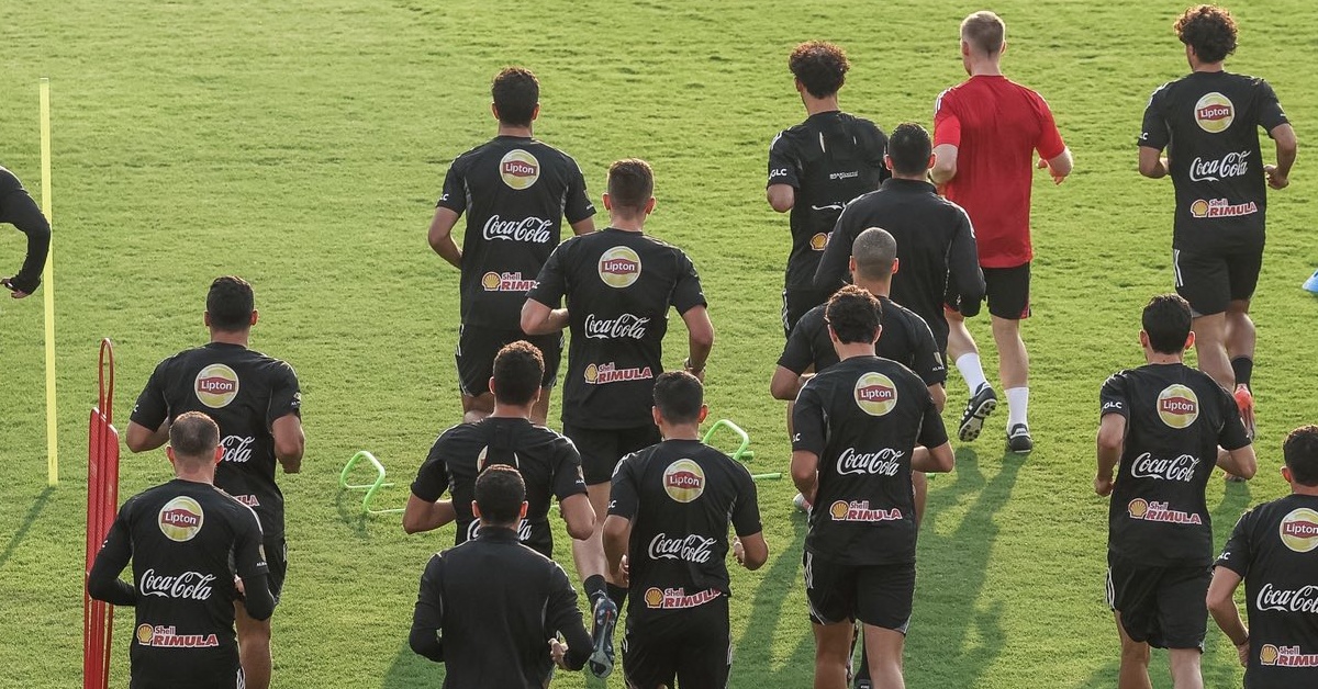 أسرار صفقة الأهلي الغامضة: هل يقترب دياباتيه من الانضمام؟ ومفاجآت جديدة في خط الهجوم والدفاع