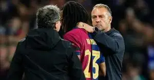 أزمة حادة في برشلونة: فليك يضع كوندي أمام اختبار حاسم!