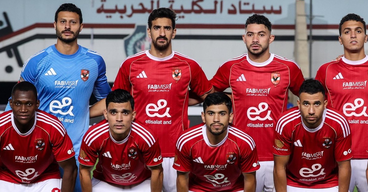 أزمة جديدة تهز الأهلي بعد تعادل بتروجيت: نجم الفريق يواجه غضب زملائه!