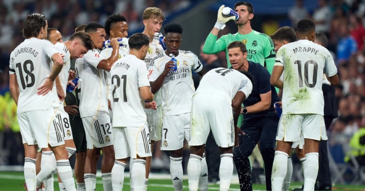 أزمة مفاجئة تهدد استقرار ريال مدريد بعد تصرف غاضب في الكلاسيكو