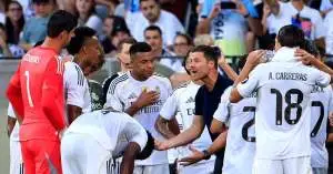 أزمة صامتة داخل ريال مدريد.. نجم الفريق ينهار في غرفة الملابس بعد قرار صادم من ألونسو!