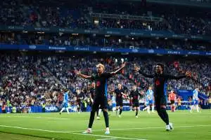 موهبة برشلونة الشابة تتألق في سباق جائزة بوشكاش 2025