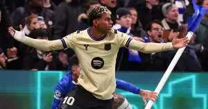 برشلونة في حالة تأهب: هل يعيد التاريخ نفسه مع لامين يامال؟